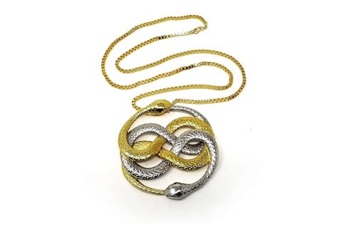 the auryn|the auryn necklace.